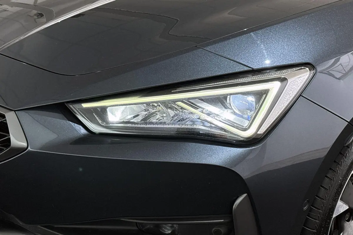 1.4 e-Hybrid Business Panoramadak Stuur-Stoelverwarming Camera