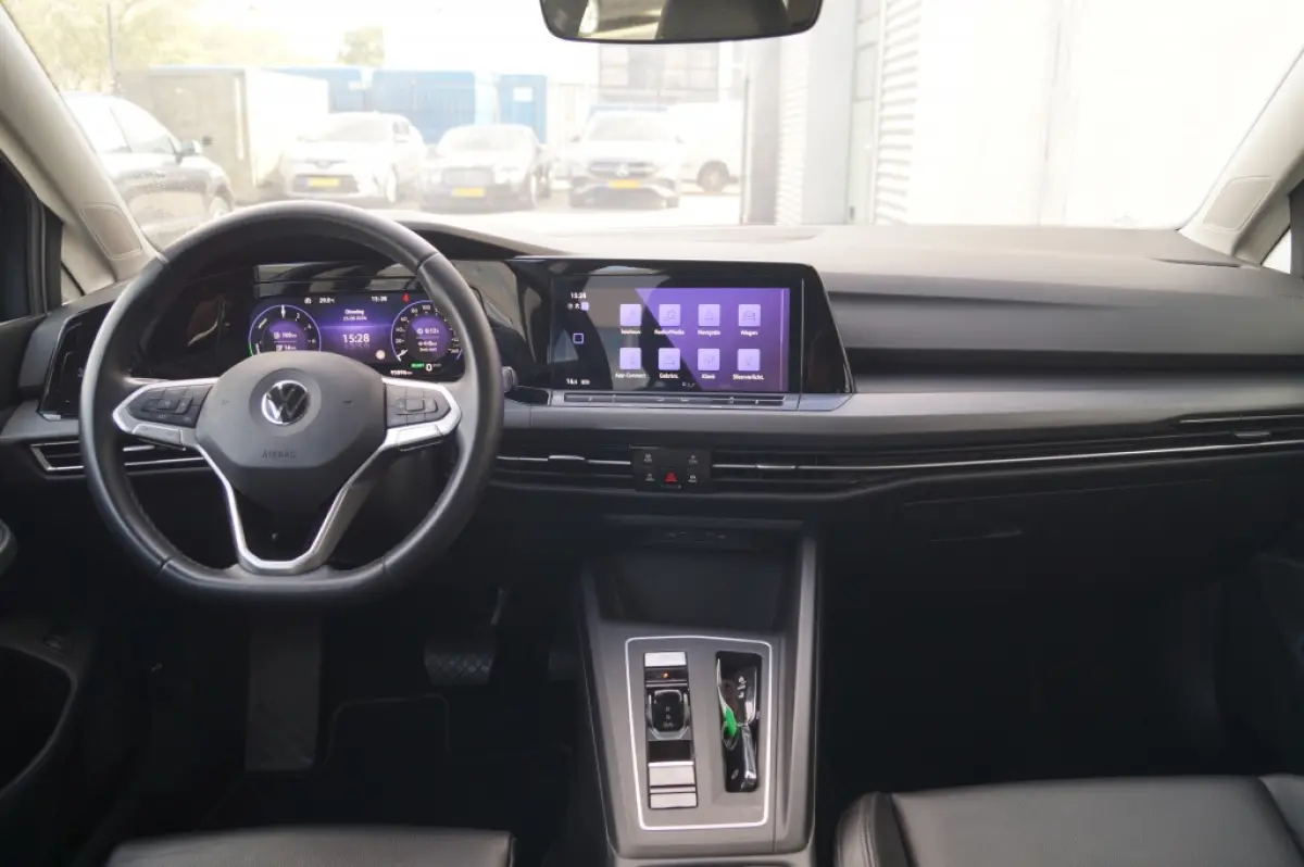 1.4 eHybrid PHEV Style Business -LEER-NAVI-ECC-LED-PDC-