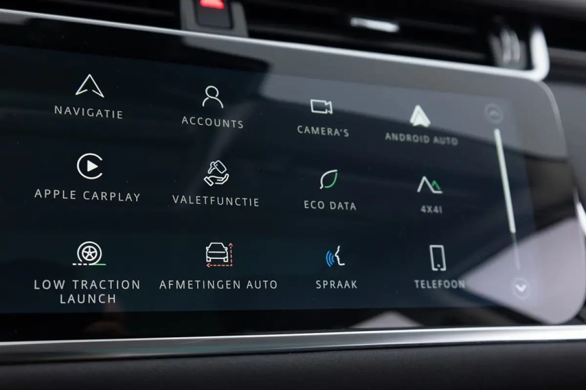 1.5 P300e AWD SE | PANORAMADAK | LEDER | MERIDIAN | Full LED !