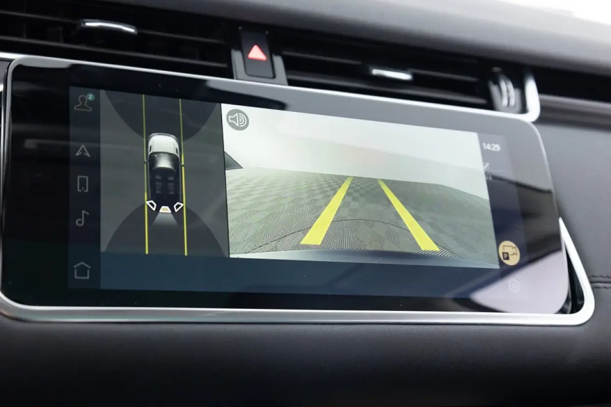 1.5 P300e AWD SE | PANORAMADAK | LEDER | MERIDIAN | Full LED !