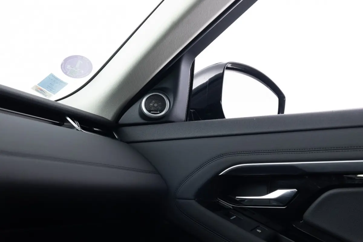 1.5 P300e AWD SE | PANORAMADAK | LEDER | MERIDIAN | Full LED !