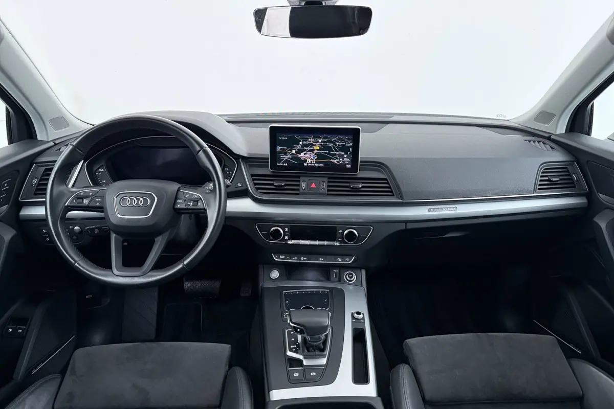 55 TFSI e quattro Competition | Luchtvering | Trekhaak | Bang & Olufsen | CarPlay | Camera | Head-Up | Digital Cockpit |