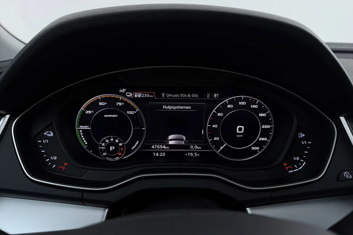 55 TFSI e quattro Competition | Luchtvering | Trekhaak | Bang & Olufsen | CarPlay | Camera | Head-Up | Digital Cockpit |