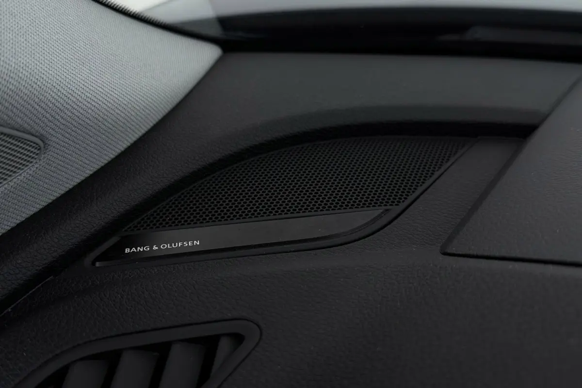 55 TFSI e quattro Competition | Luchtvering | Trekhaak | Bang & Olufsen | CarPlay | Camera | Head-Up | Digital Cockpit |
