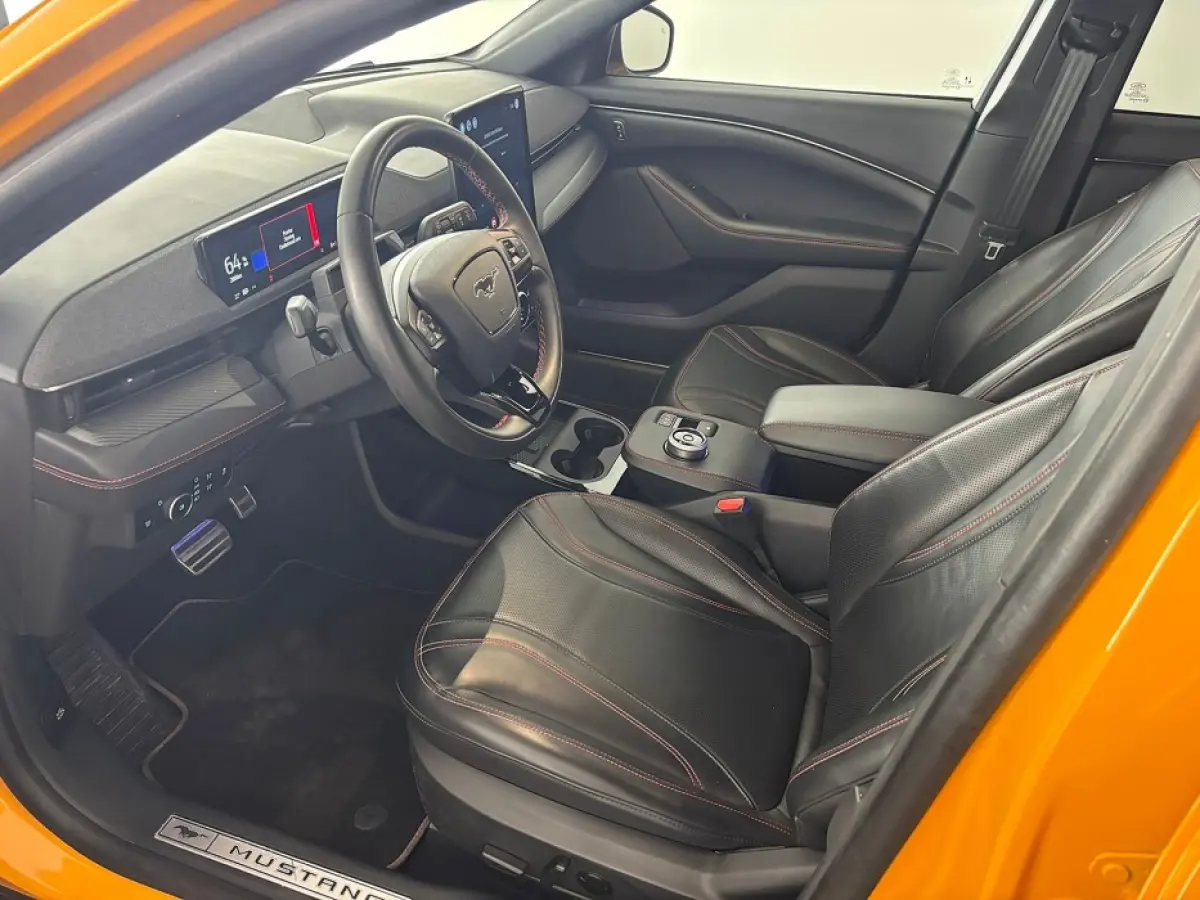 Extended Premium 98kWh | Cyber Orange | El. stoelen | LEDER | SOH 97,1%