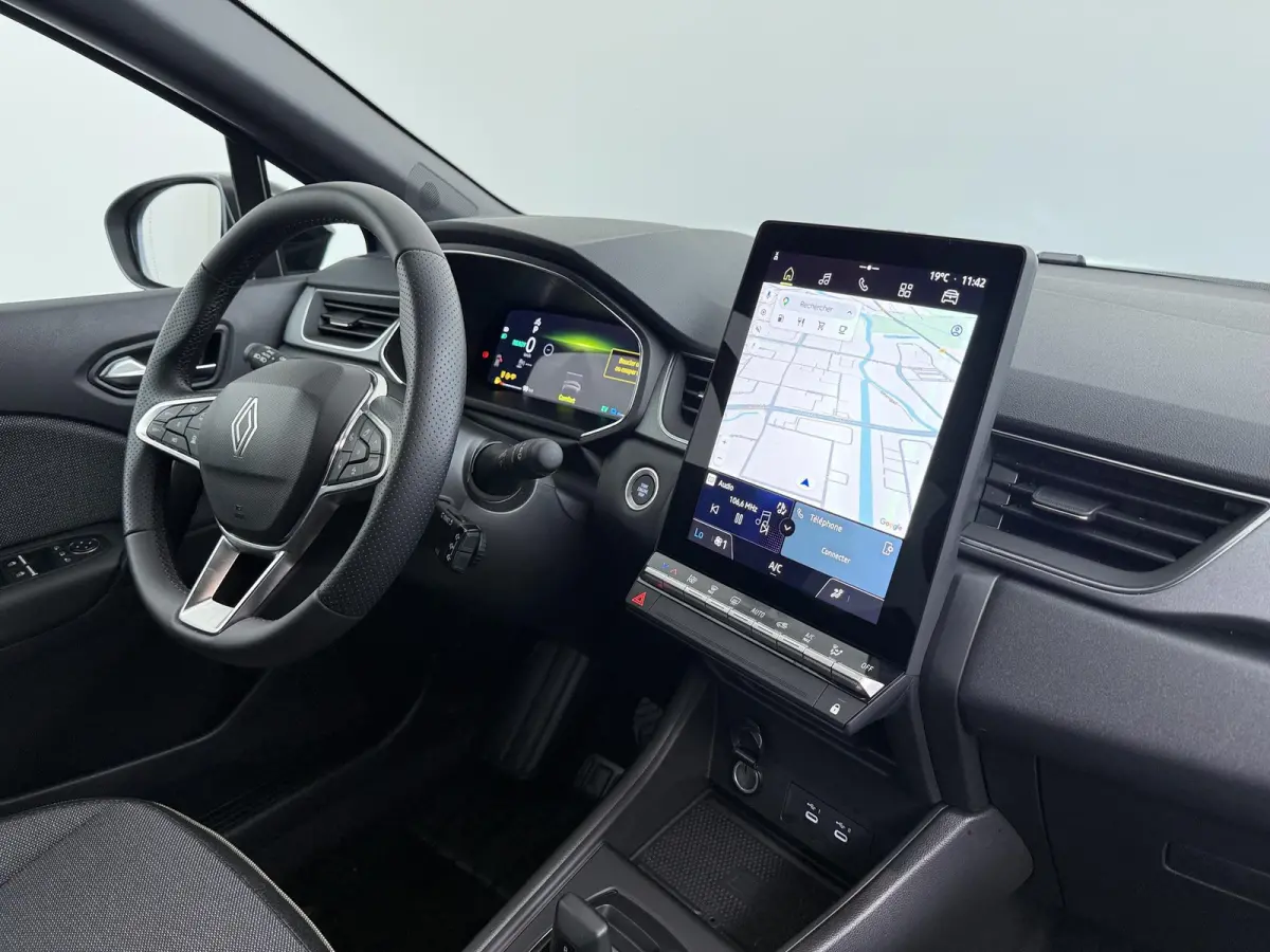 techno full hybrid E-Tech 160 | Google Navigatie | Parkeercamera | Climate Control |