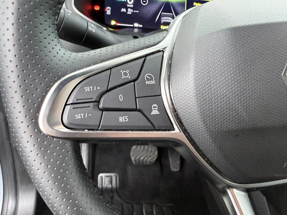 techno full hybrid E-Tech 160 | Google Navigatie | Parkeercamera | Climate Control |
