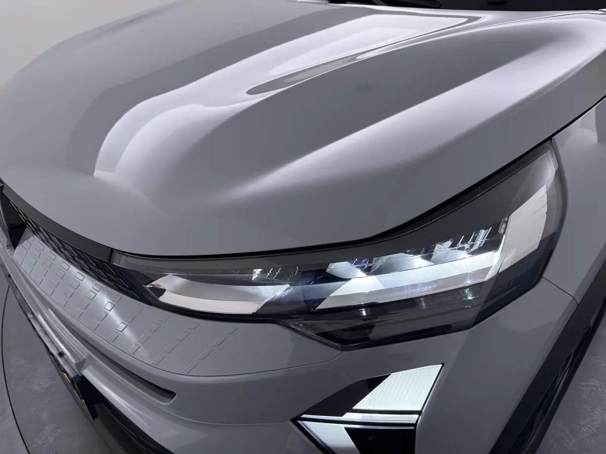 techno full hybrid E-Tech 160 | Google Navigatie | Parkeercamera | Climate Control |