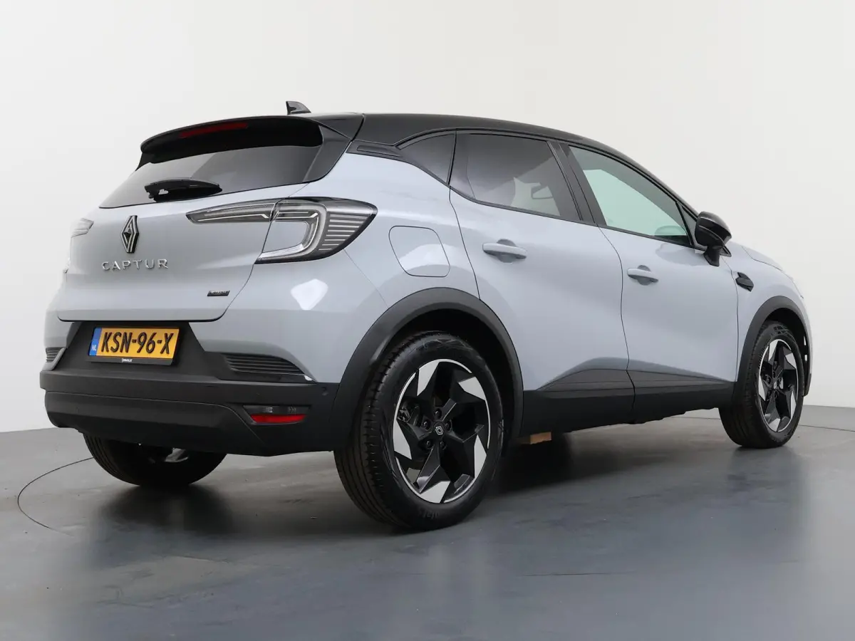 techno full hybrid E-Tech 160 | Google Navigatie | Parkeercamera | Climate Control |