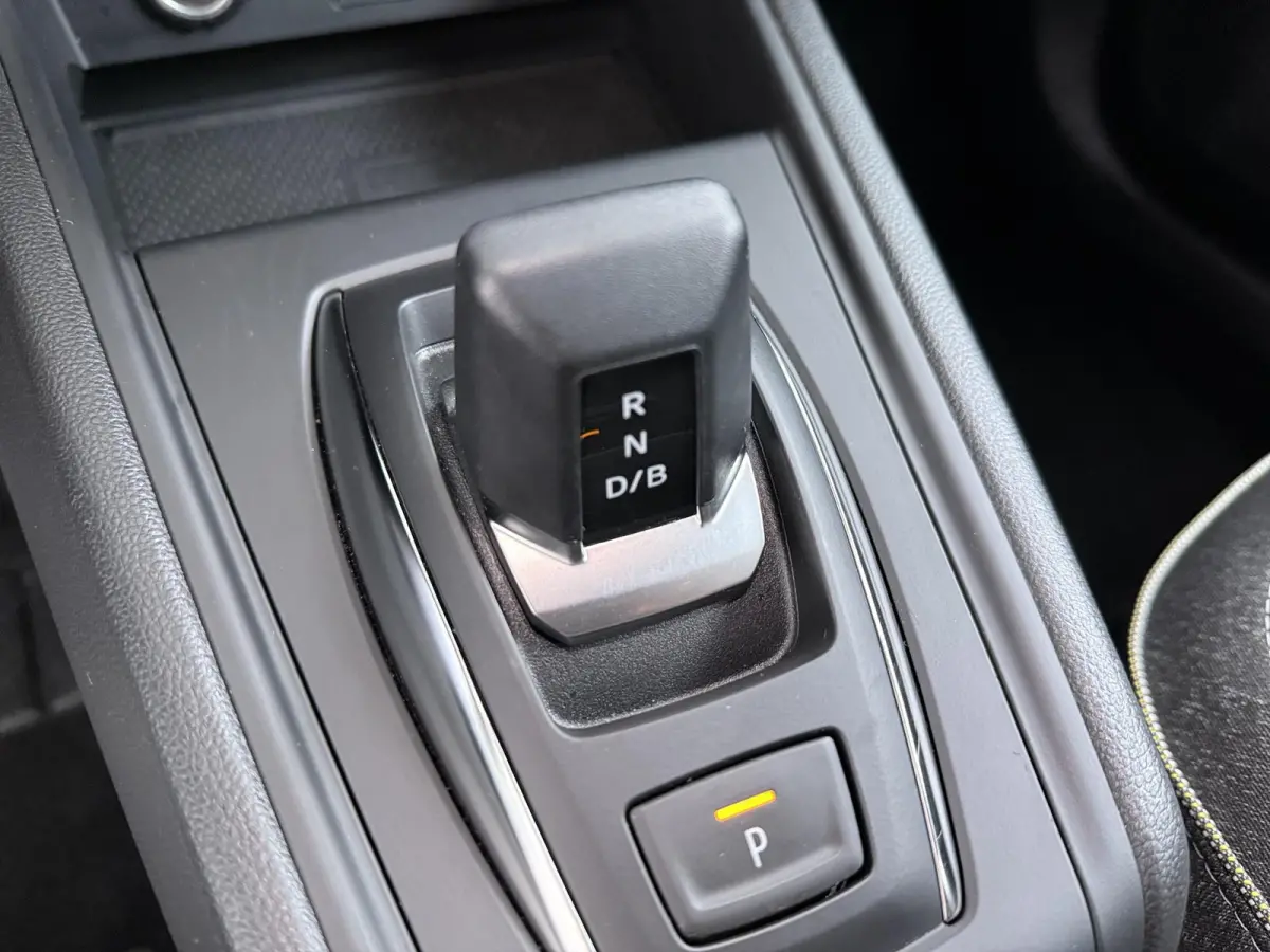 techno full hybrid E-Tech 160 | Google Navigatie | Parkeercamera | Climate Control |