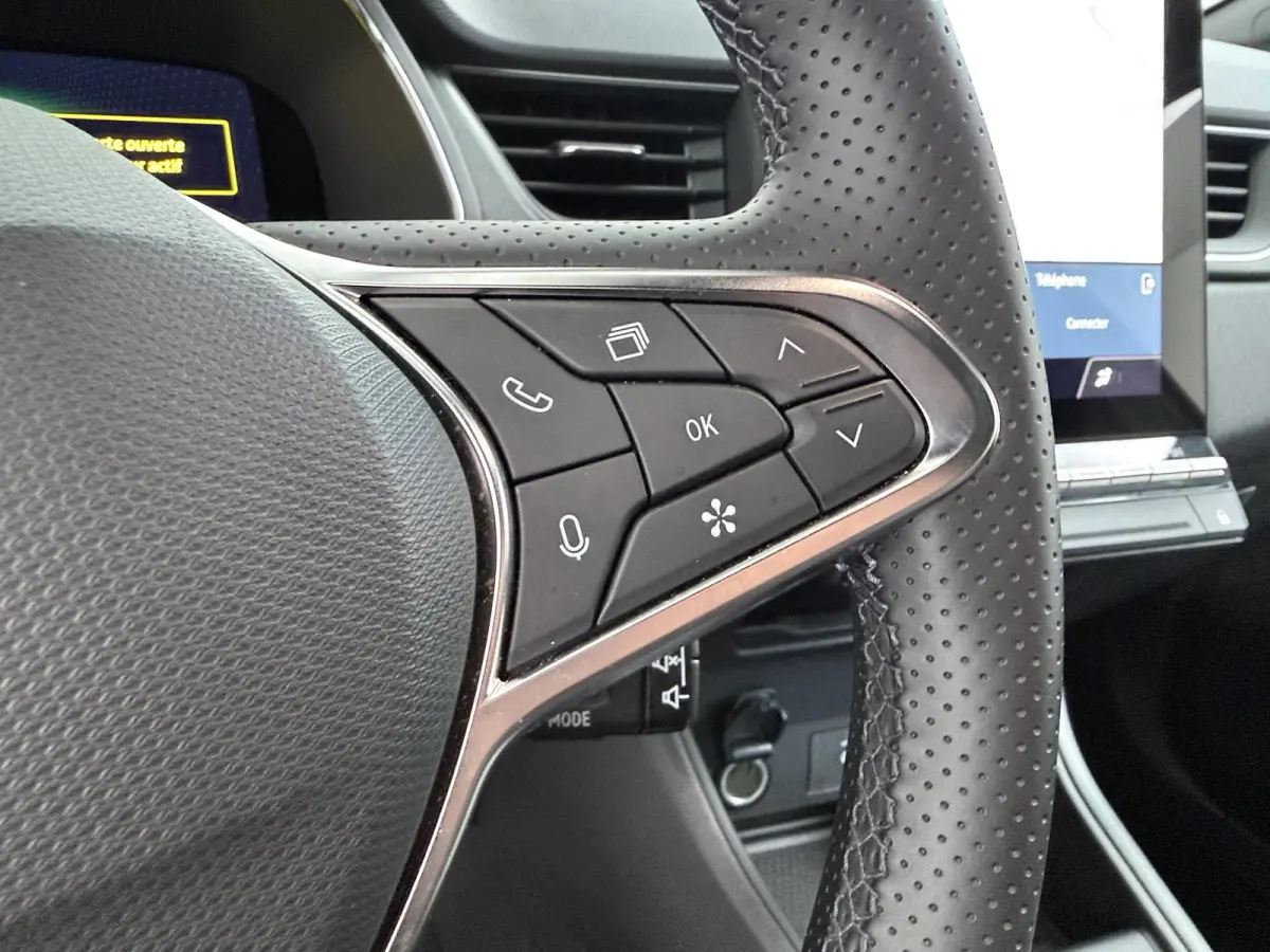 techno full hybrid E-Tech 160 | Google Navigatie | Parkeercamera | Climate Control |