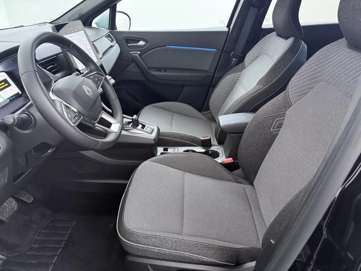 techno full hybrid E-Tech 160 | Google Navigatie | Parkeercamera | Climate Control |
