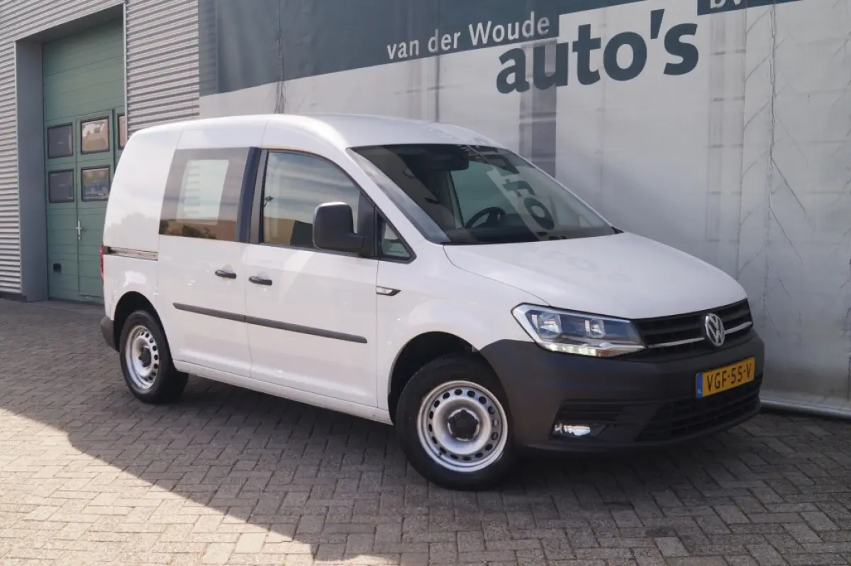 2.0 TDI Comfortline L1-H1 -NAVI-AIRCO-CARPLAY-