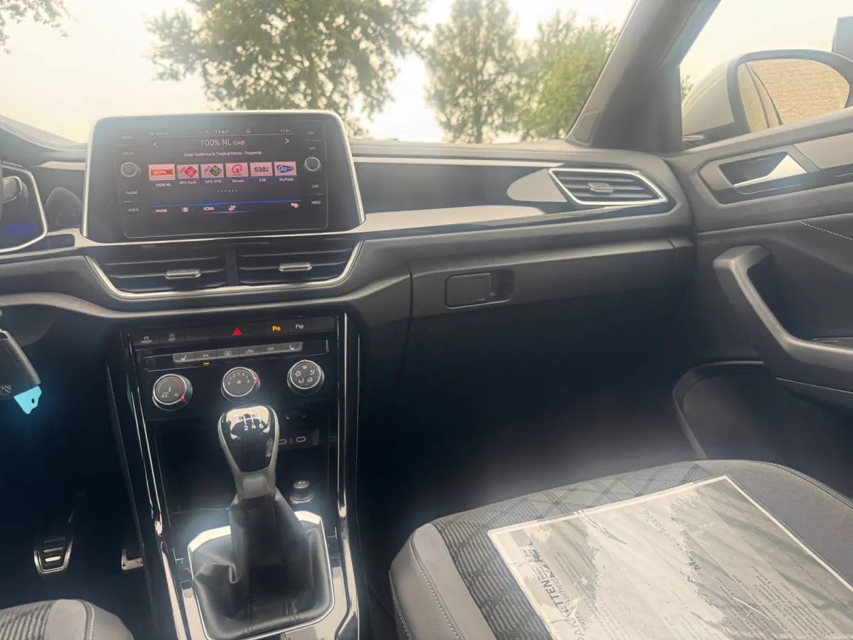 1.0 TSI R-Line Ascot Grey / IQ-light / Carplay / ACC / PDC / Stoelverwarming / Digitiale cockpit / Zwarte hemel