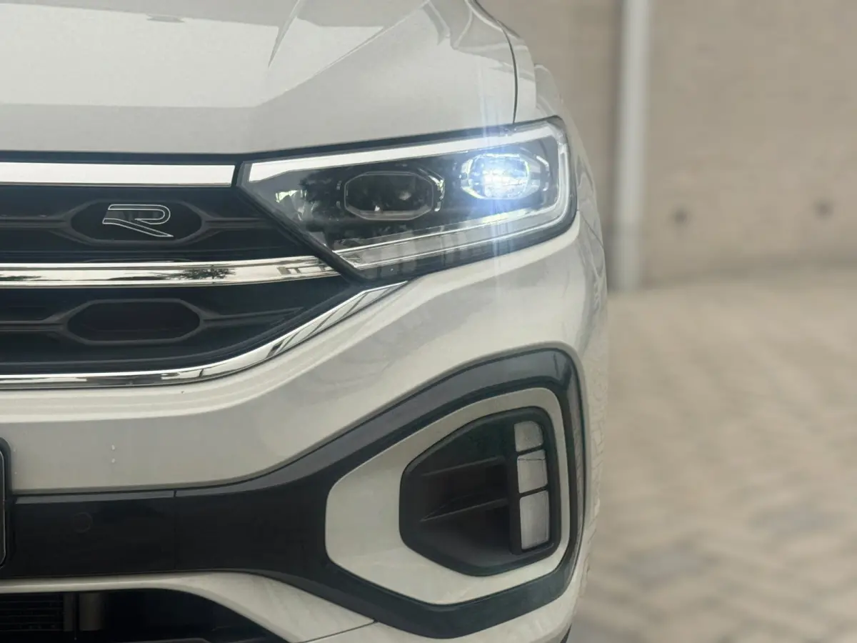 1.0 TSI R-Line Ascot Grey / IQ-light / Carplay / ACC / PDC / Stoelverwarming / Digitiale cockpit / Zwarte hemel