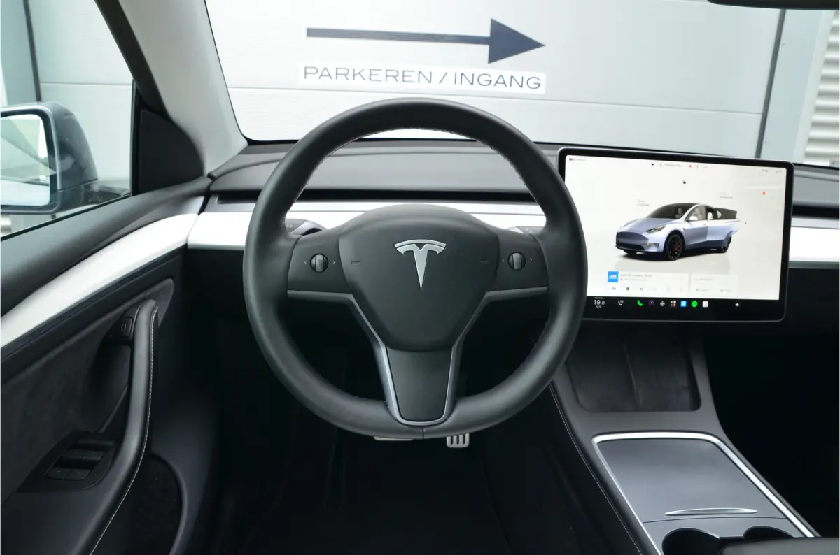 Performance AWD 75 kWh AutoPilot3.0 Ryzen