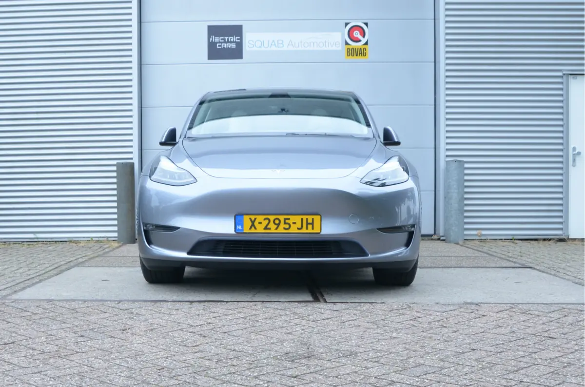 Performance AWD 75 kWh AutoPilot3.0 Ryzen