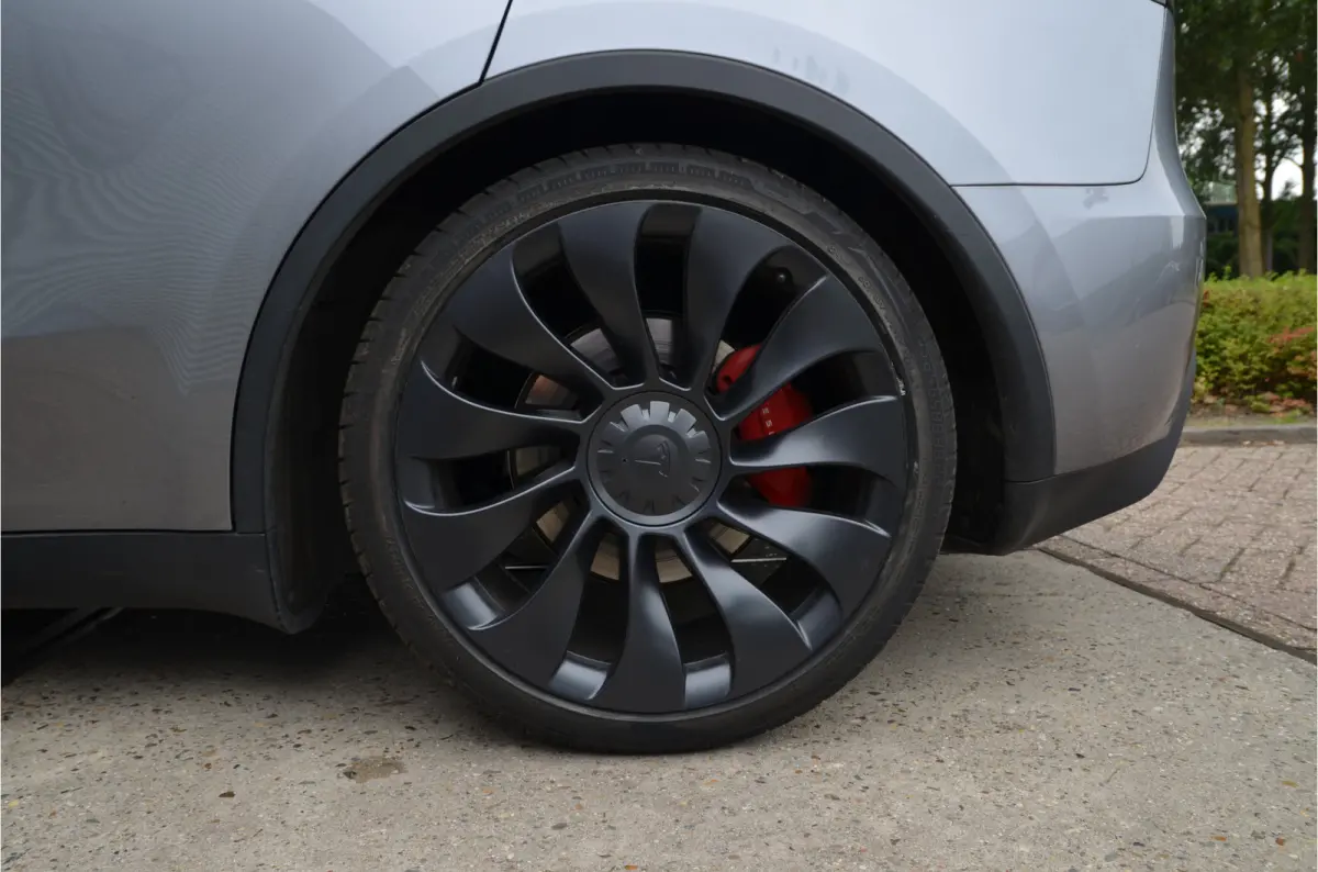 Performance AWD 75 kWh AutoPilot3.0 Ryzen