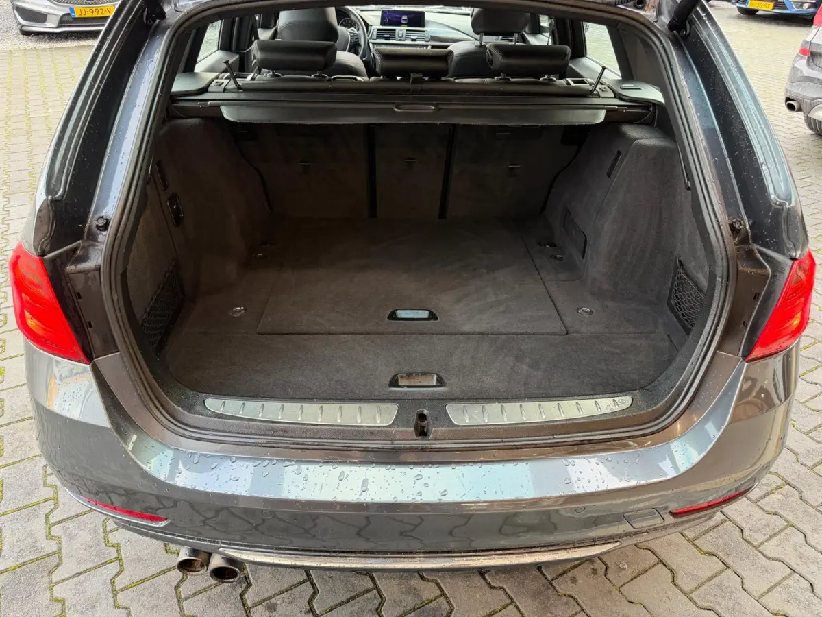 328i High Executive Panoramadak sportstoelen 245 PK