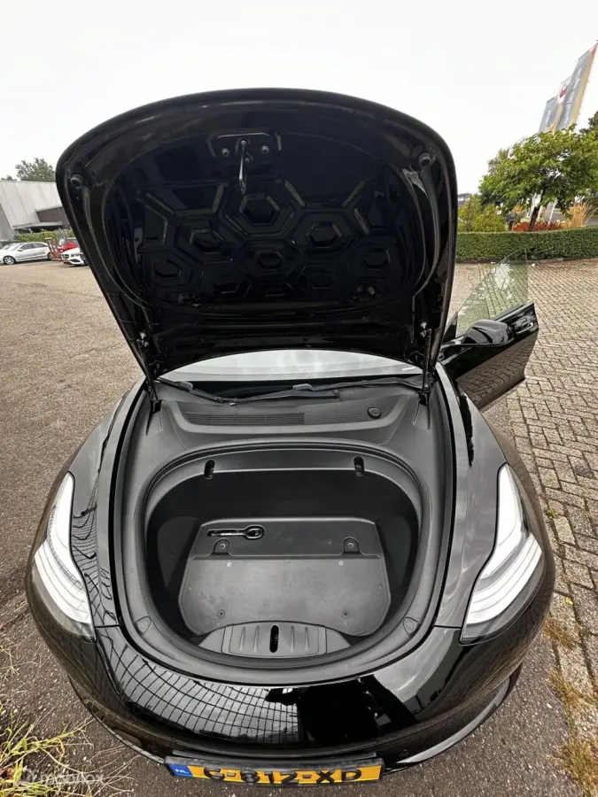 Long Range AWD 75 kWh / Excl. Btw