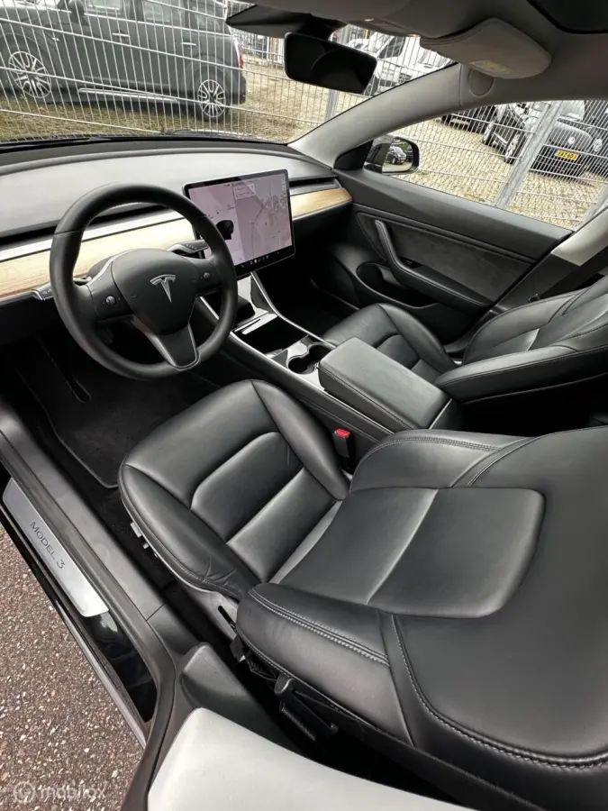 Long Range AWD 75 kWh / Excl. Btw