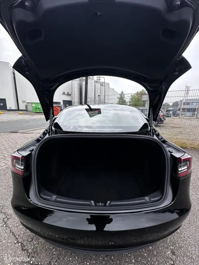 Long Range AWD 75 kWh / Excl. Btw