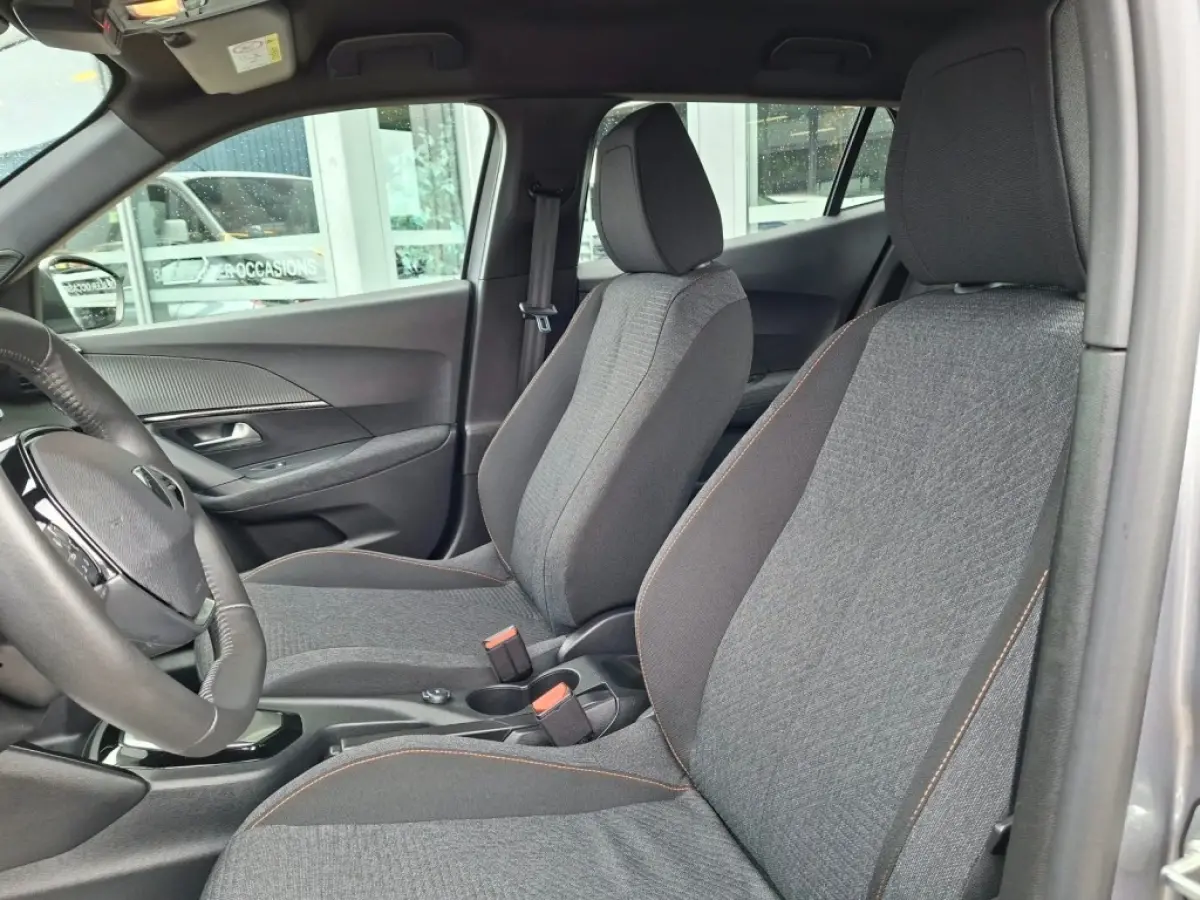 1.2 HYBRIDE 136 STYLE AUTOMAAT AIRCO PDC CARPLAY
