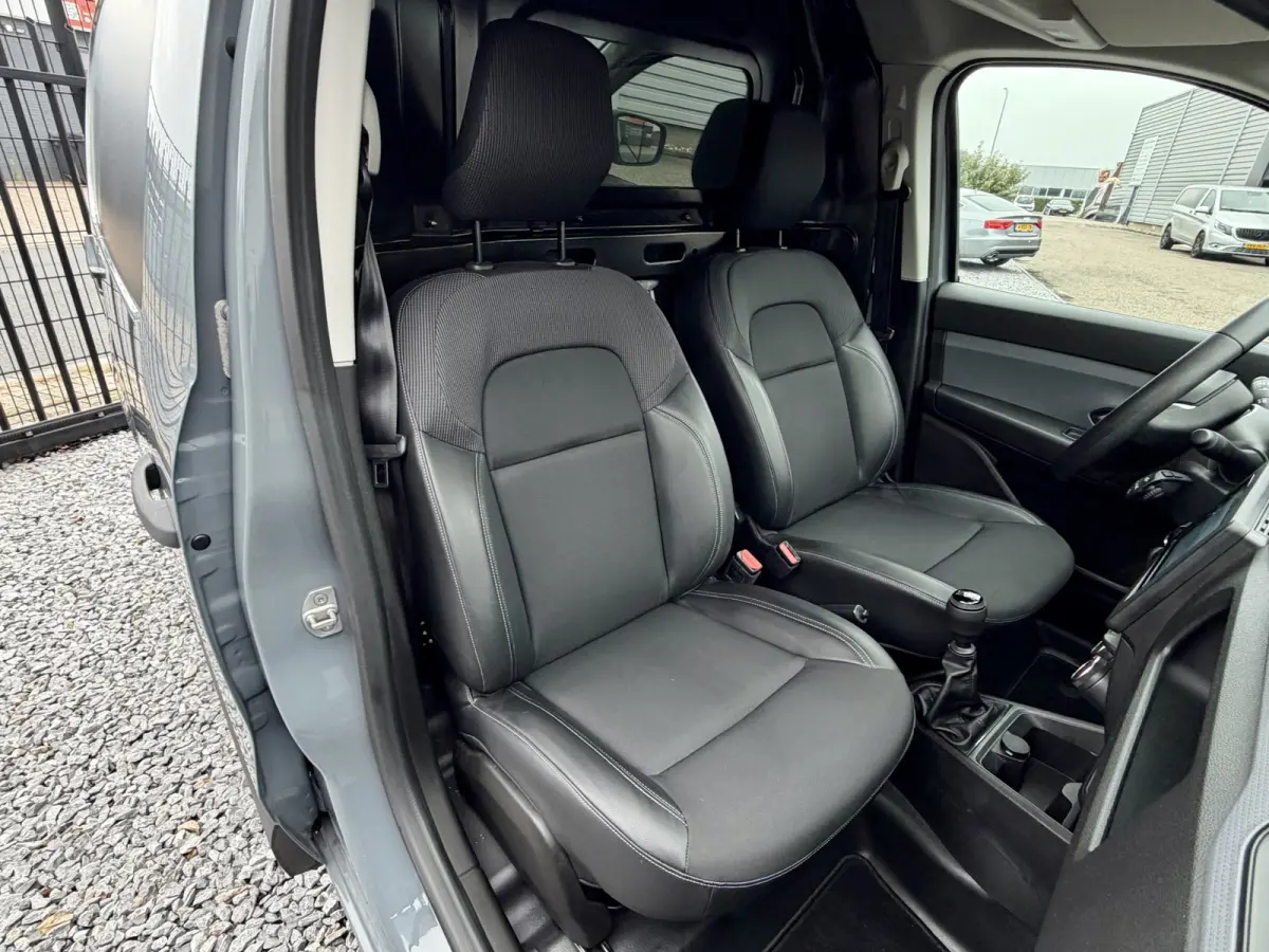 1.3 TCe Camera|Carplay|Leer|PDC|Cruis Grijs!