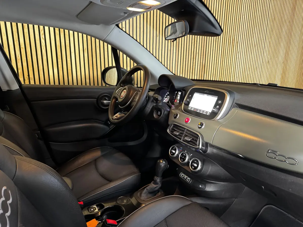 Cross 1.3 DDTC CROSS Automaat BEATS|STOELVERWARMING|KEYLESS|CRUISECONTROL|AIRCO|17 INCH