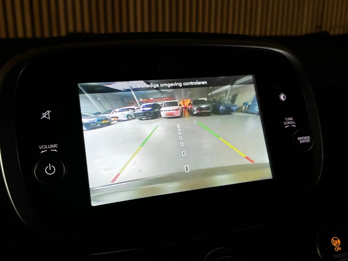 Cross 1.3 DDTC CROSS Automaat BEATS|STOELVERWARMING|KEYLESS|CRUISECONTROL|AIRCO|17 INCH