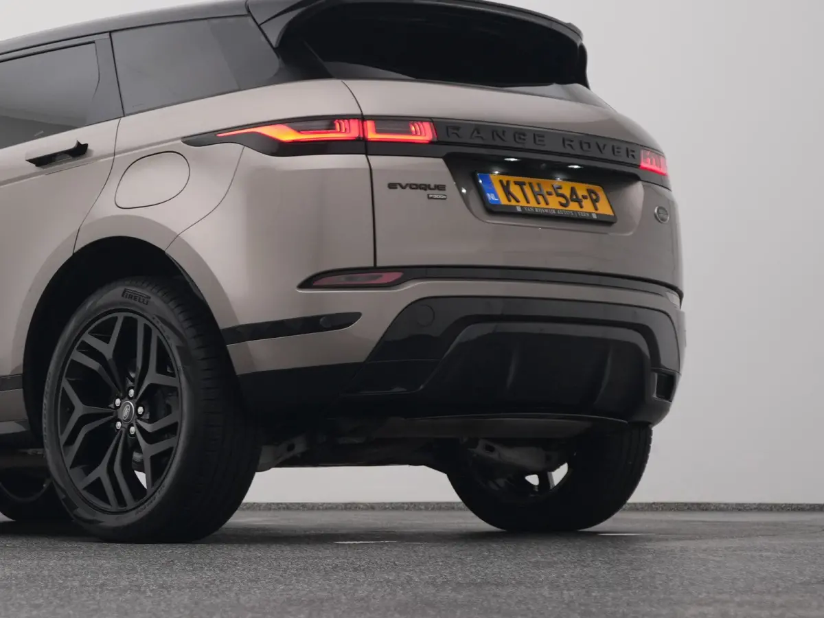 1.5 P300e AWD R-Dynamic SE | MEMORY | CARPLAY | MERIDIAN AUDIO