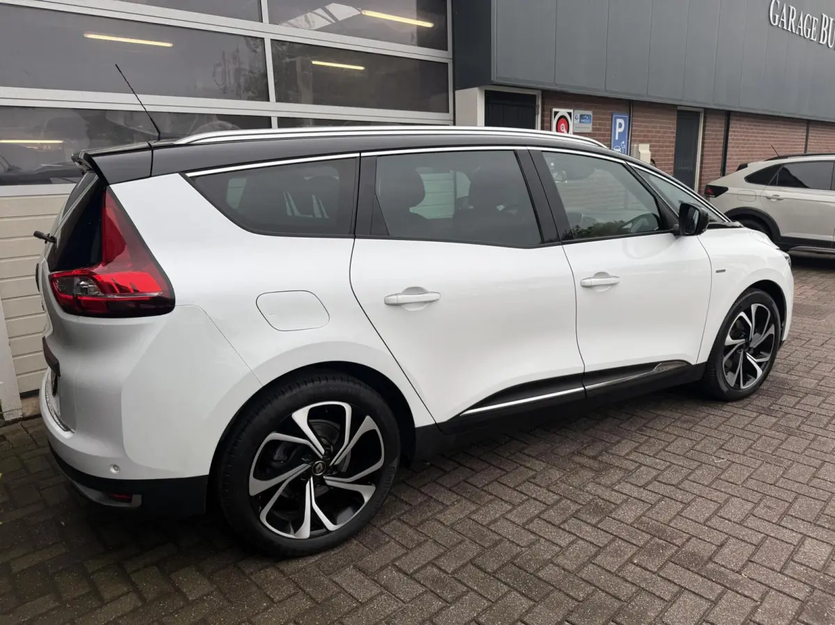 1.3 TCe Bose 7p. CARPLAY *ALL-IN PRIJS*