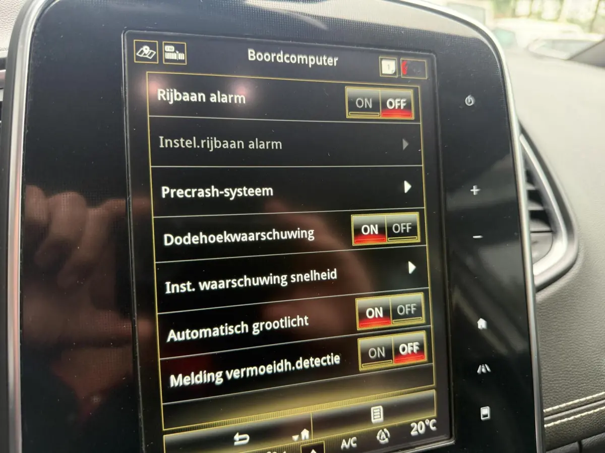 1.3 TCe Bose 7p. CARPLAY *ALL-IN PRIJS*