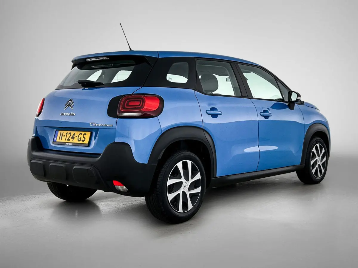 SUV Live 82pk | Lage kilometerstand! | Hoge instap | Cruise Control | Bluetooth | Distributieriem is vervangen september 2025 bij 44000km |