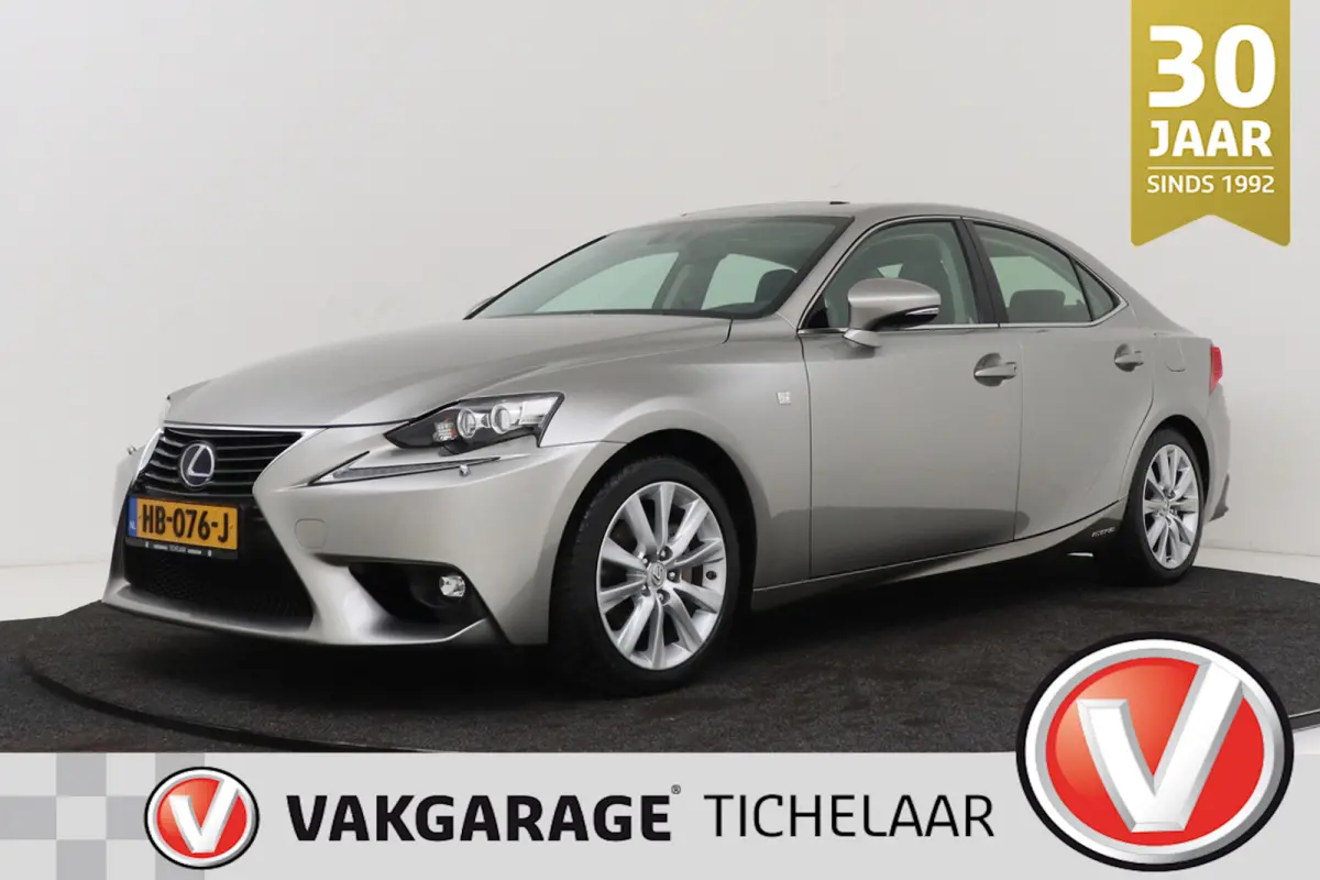 Lexus IS 2015 Hybride Automatisch leasen