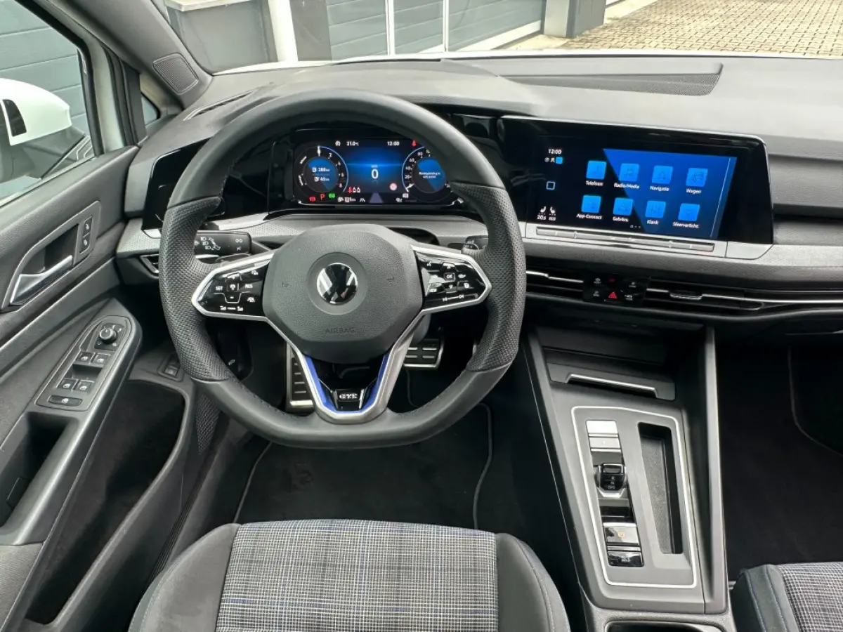 1.4 eHybrid GTE 2021 *BTW *Pano *Adaptive *IQ light *18inch
