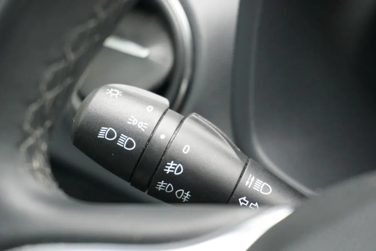 0.9 TCe SL + CAMERA / NAVI / DAB / SENSOREN / CRUISE CONTROL