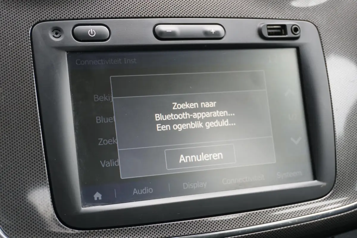 0.9 TCe SL + CAMERA / NAVI / DAB / SENSOREN / CRUISE CONTROL