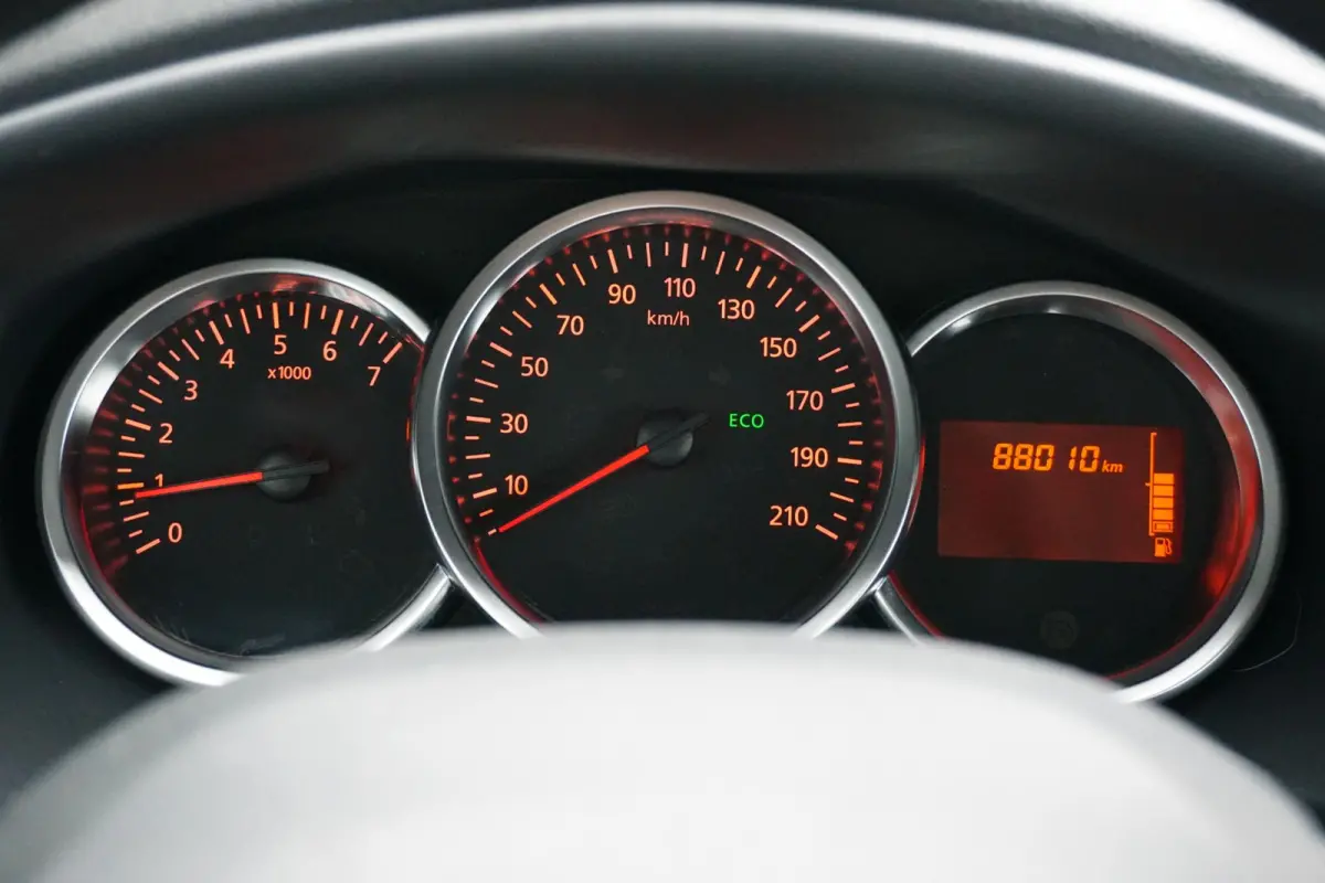 0.9 TCe SL + CAMERA / NAVI / DAB / SENSOREN / CRUISE CONTROL
