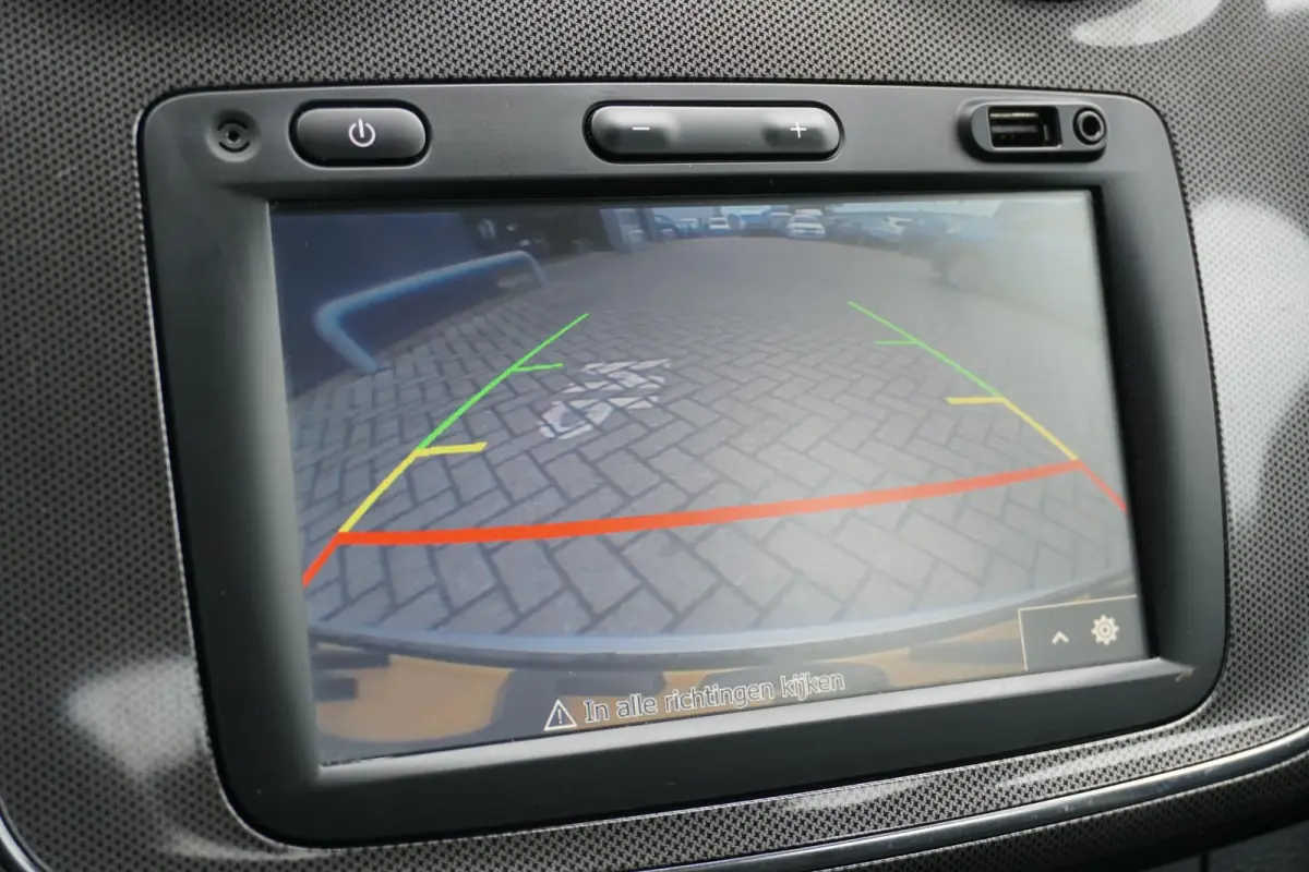 0.9 TCe SL + CAMERA / NAVI / DAB / SENSOREN / CRUISE CONTROL