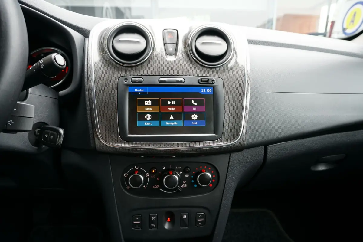 0.9 TCe SL + CAMERA / NAVI / DAB / SENSOREN / CRUISE CONTROL