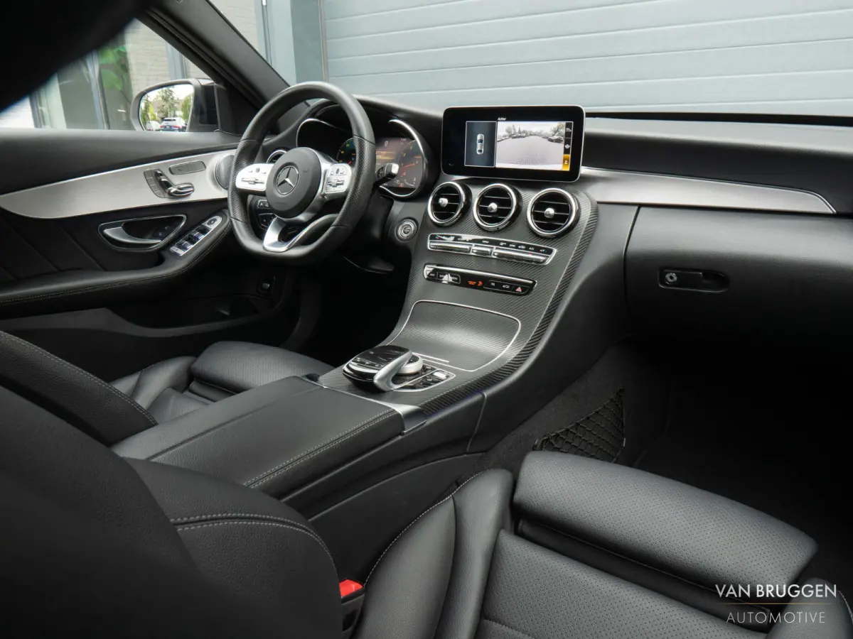 300 AMG Premium Plus Pano Burmester Memory Luchtvering