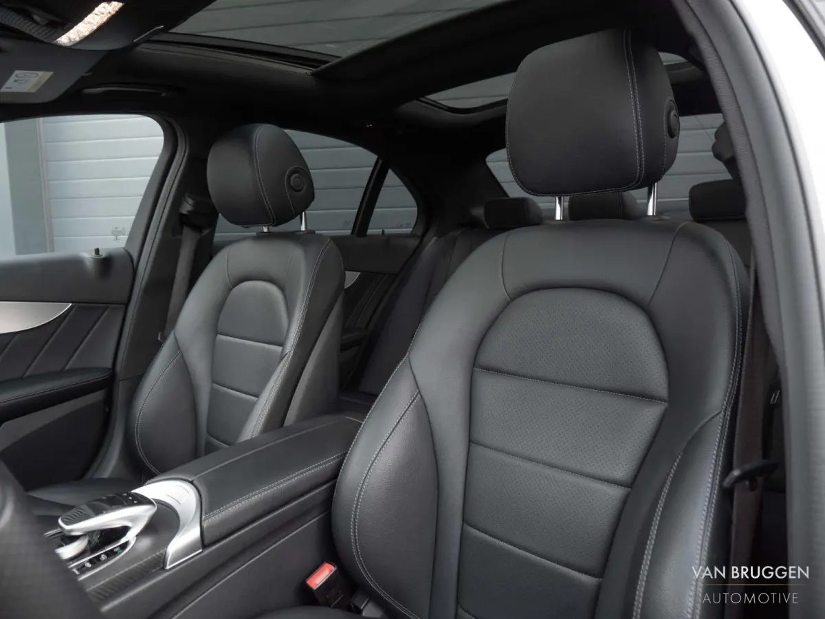 300 AMG Premium Plus Pano Burmester Memory Luchtvering