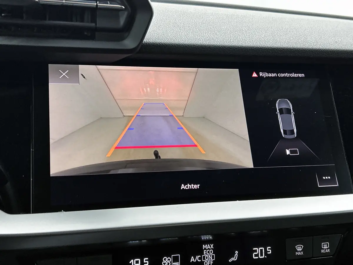 30 TFSI Business edition (NAVIGATIE, CAMERA, TRAKHAAK AFNEEMBAAR, 1e EIGENAAR, GOED ONDERHOUDEN)