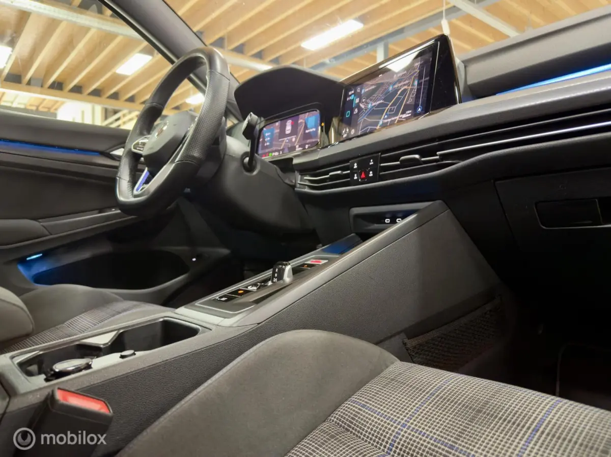 1.4 eHybrid GTE | Pano | IQ | Dodehoek | ACC | Cam | Mistlampen | 18" | Apple- & Android Carplay | Stoel- & stuurverwarming | 245 PK