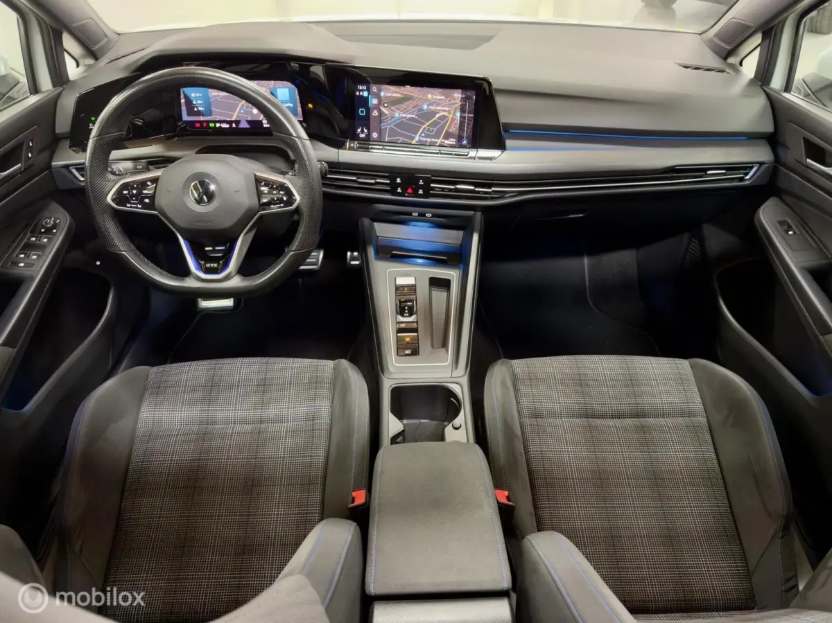 1.4 eHybrid GTE | Pano | IQ | Dodehoek | ACC | Cam | Mistlampen | 18" | Apple- & Android Carplay | Stoel- & stuurverwarming | 245 PK
