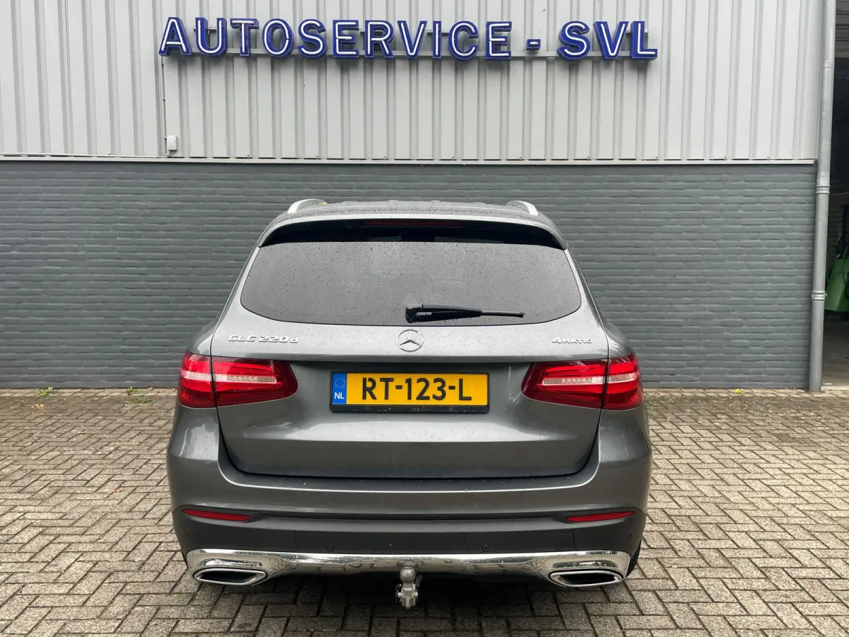 220 d 4MATIC - Elekt. Trekhaak.