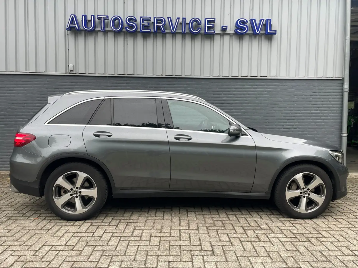 220 d 4MATIC - Elekt. Trekhaak.