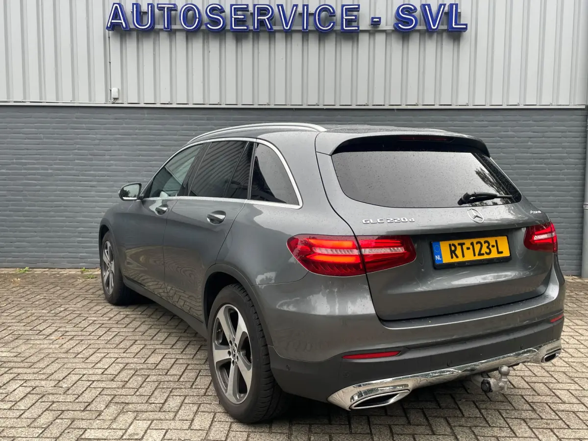 220 d 4MATIC - Elekt. Trekhaak.