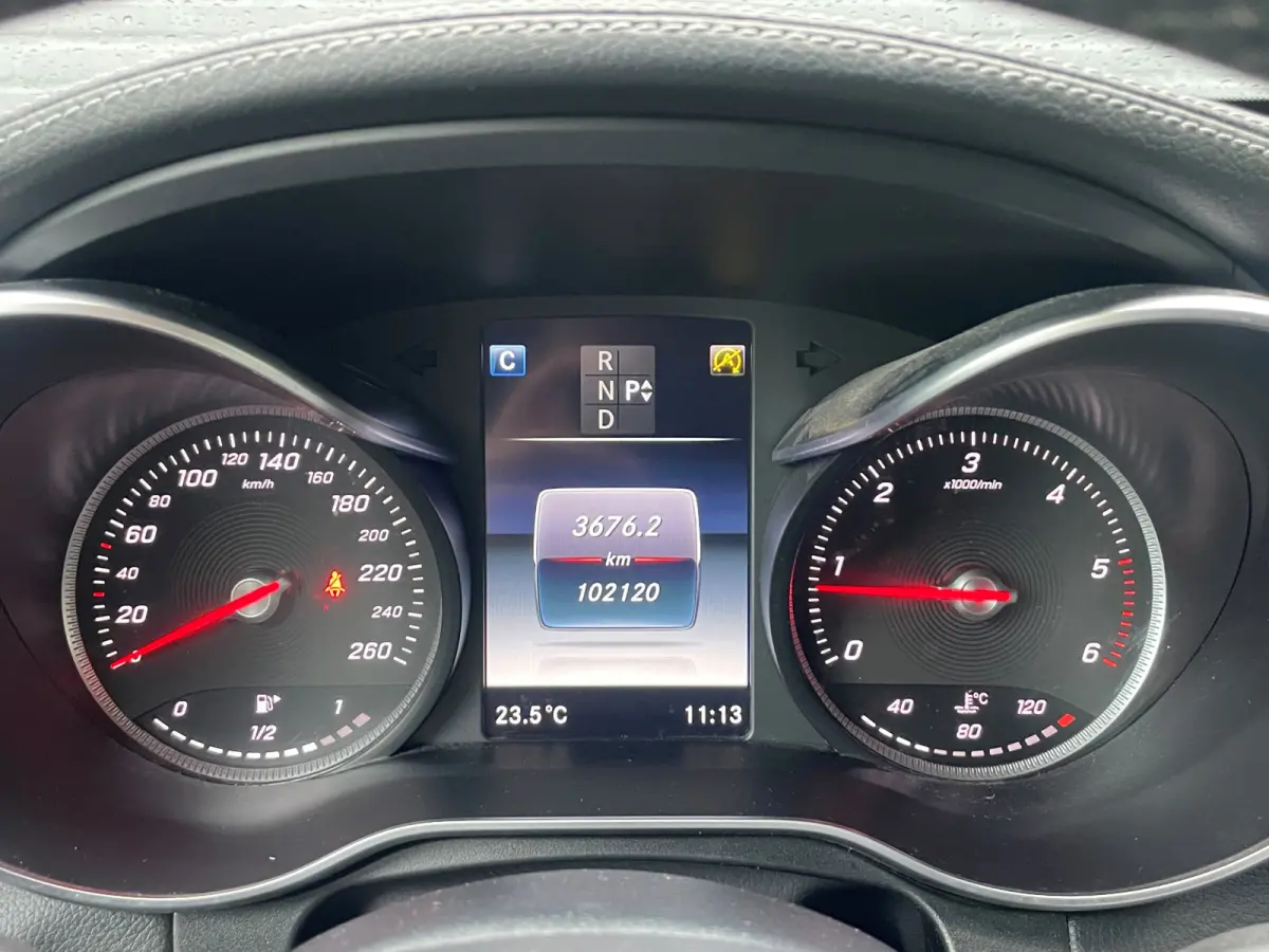 220 d 4MATIC - Elekt. Trekhaak.